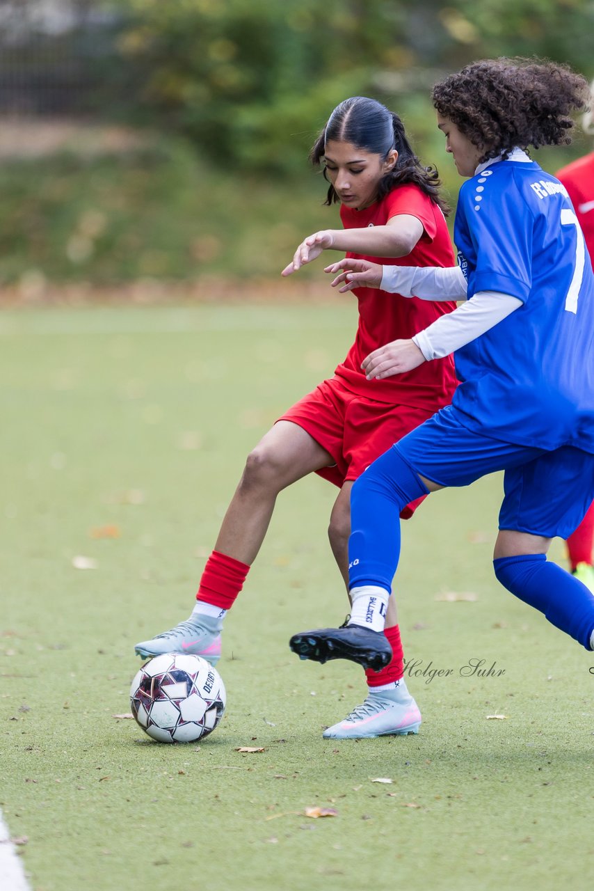 Bild 134 - wCJ Eimsbuettler TV - FC Rosengarten : Ergebnis: 2:0